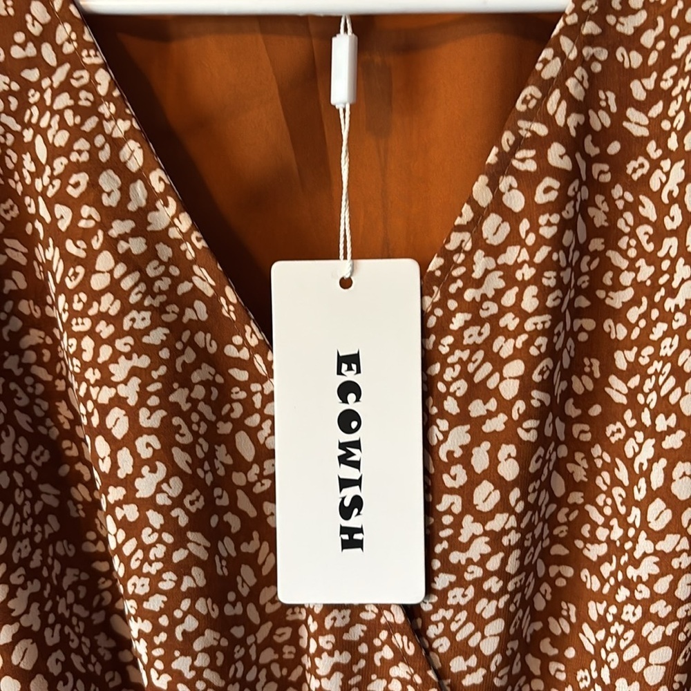 🐆NWT Cheetah Print Dress🐆 - Picture 7 of 9